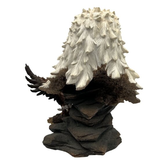 Vintage Bald Eagle Bust & Flying Eagle RARE Statue Collectible Wildlife Decor - Picture 3 of 9